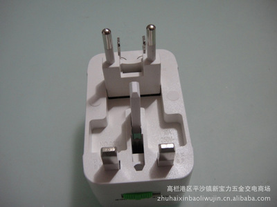 多功能商務插座選購指南 價格、廠家與固定插座解析